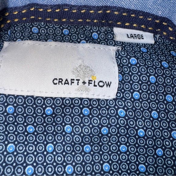 Craft & Flow Men’s Large Light Gray Navy Trim Short Sleeve Button-Up Shirt - Picture 4 of 6